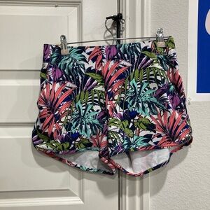 Columbia Women's Tropical Print Athletic Shorts
